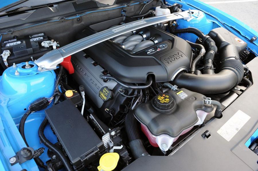  Ford Mustang RTR Package 2010 года  (фото 18 из 65)